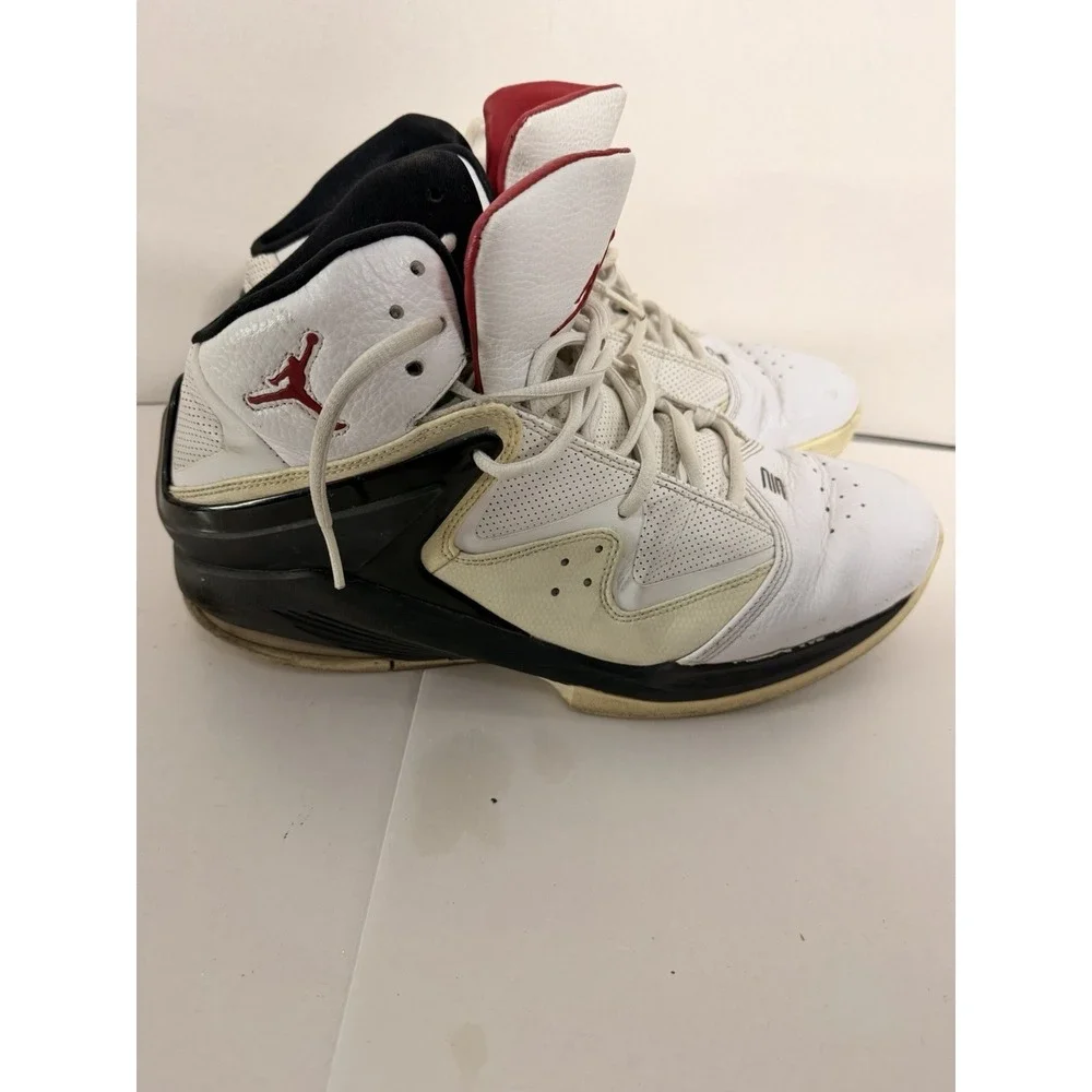 Jordan Flight 23 Classic White Varsity Red Black 414759-101 Men's Size 12